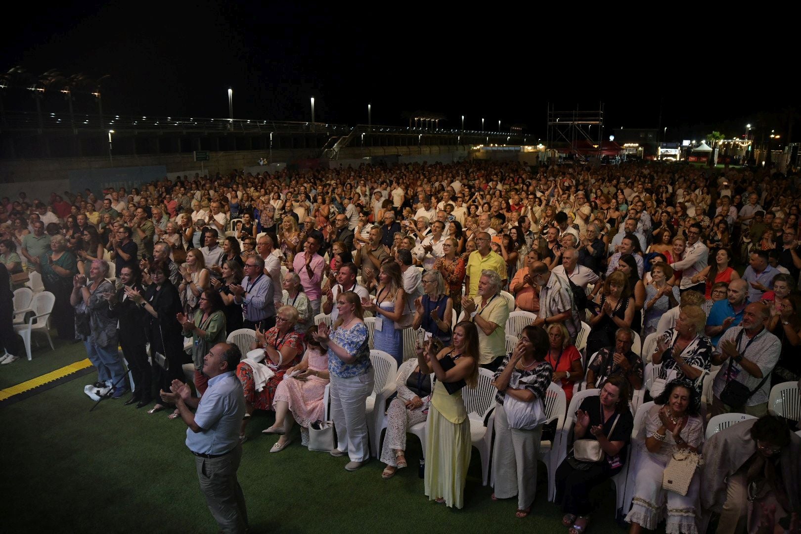 Plácido Domingo da el do de pecho en Alicante