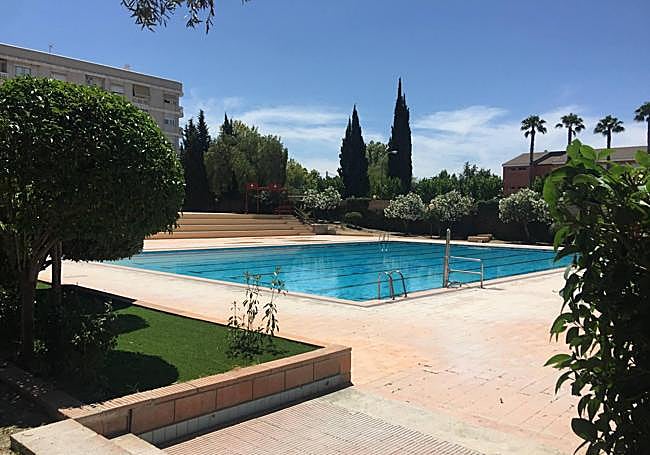Piscina municipal de Petrer.