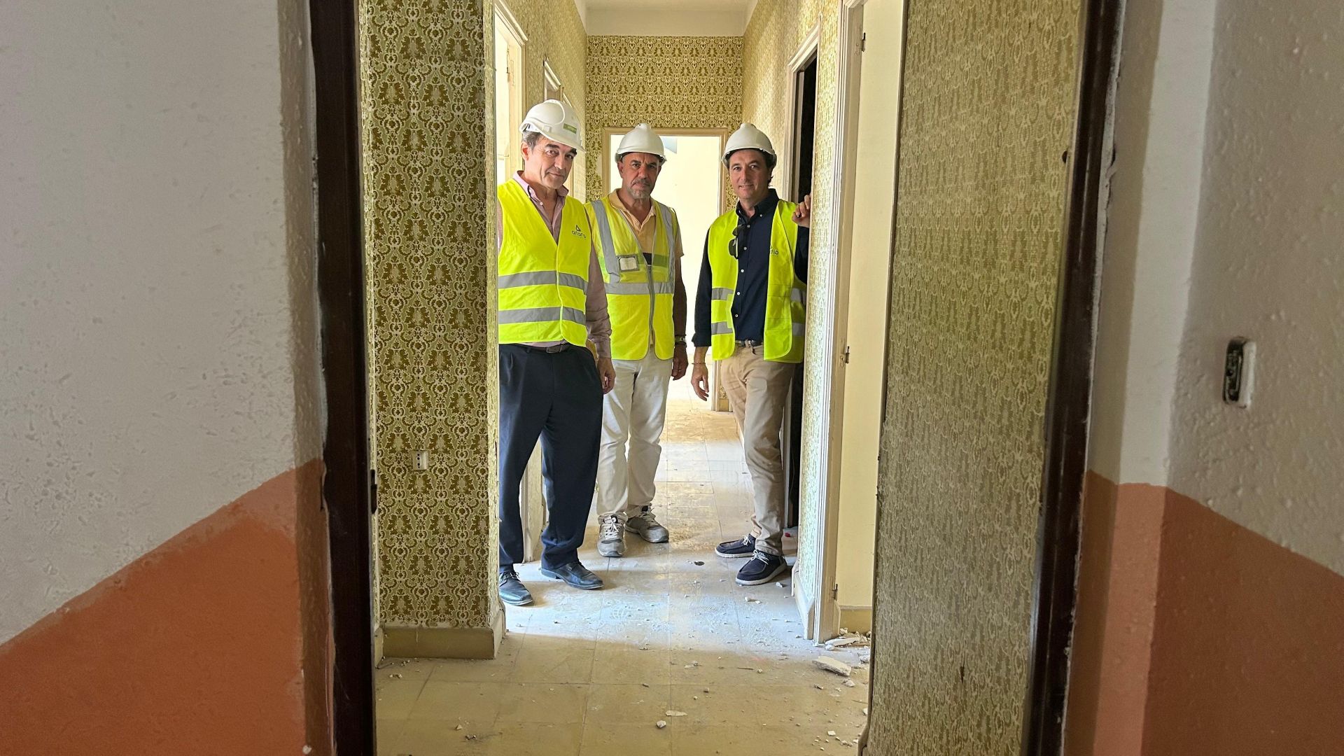 Imagen secundaria 2 - Arrancan las obras de 14 viviendas sociales para jóvenes en Alicante