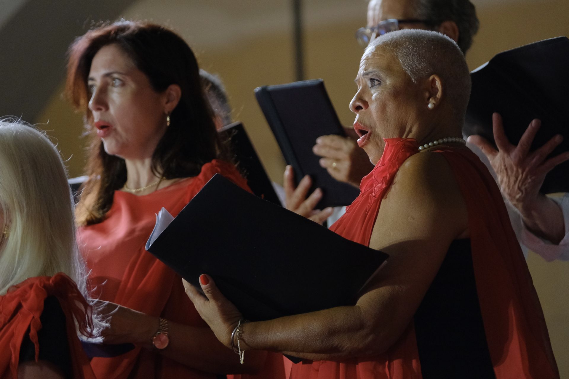 Alicante se emociona con la Alborada a la Virgen del Remedio