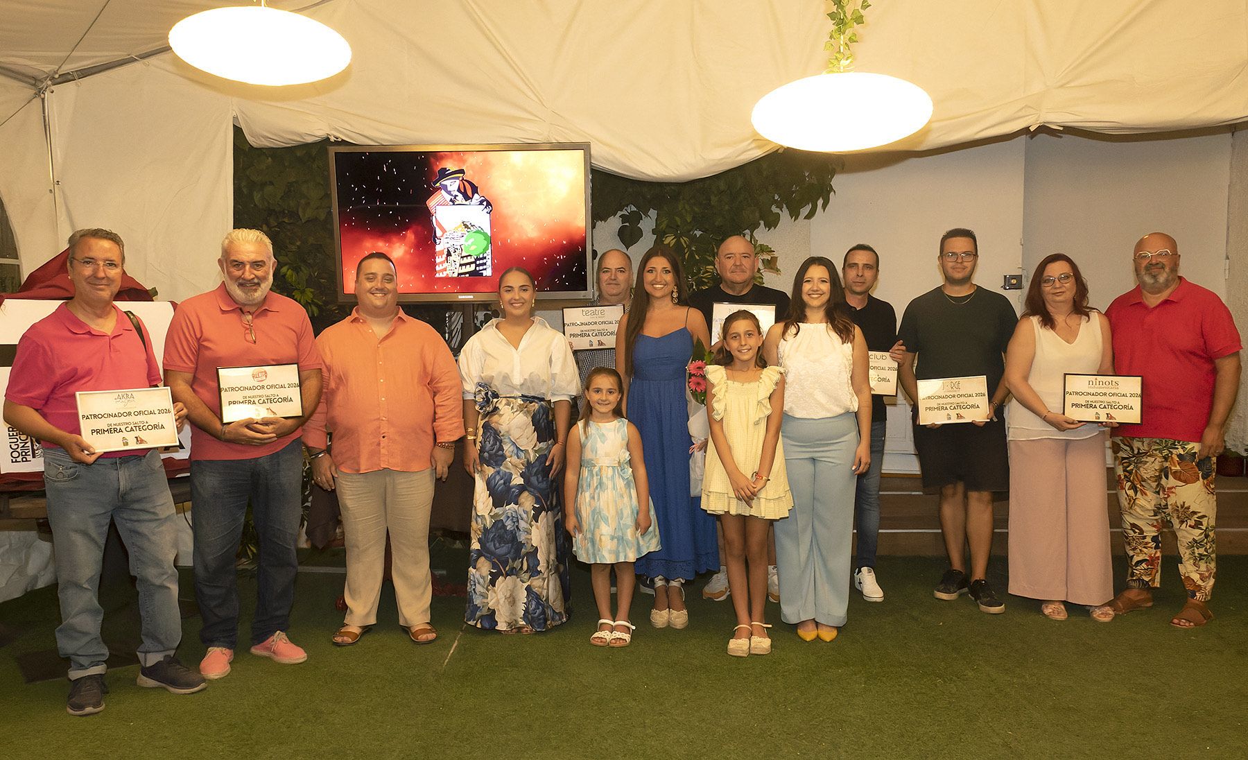 Patrocinadores de la hoguera Princesa Mercedes.