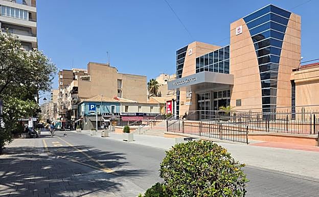 Mercado central de Elda.
