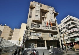 Fachada del Ayuntamiento de Torrevieja