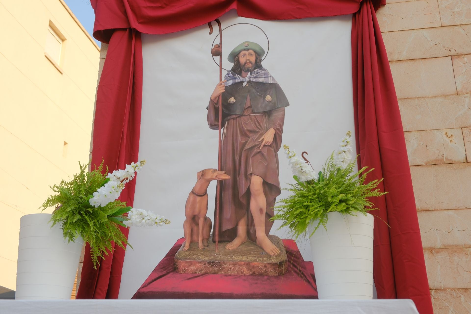 San Roque celebra sus fiestas en honor al copatrón de Alicante