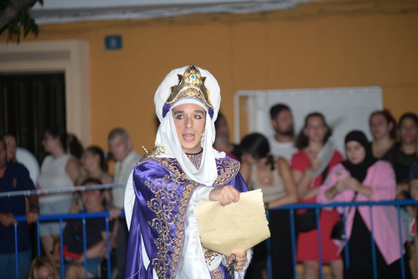 La Embajadada Mora hace vibrar Altozano al ritmo de las marchas