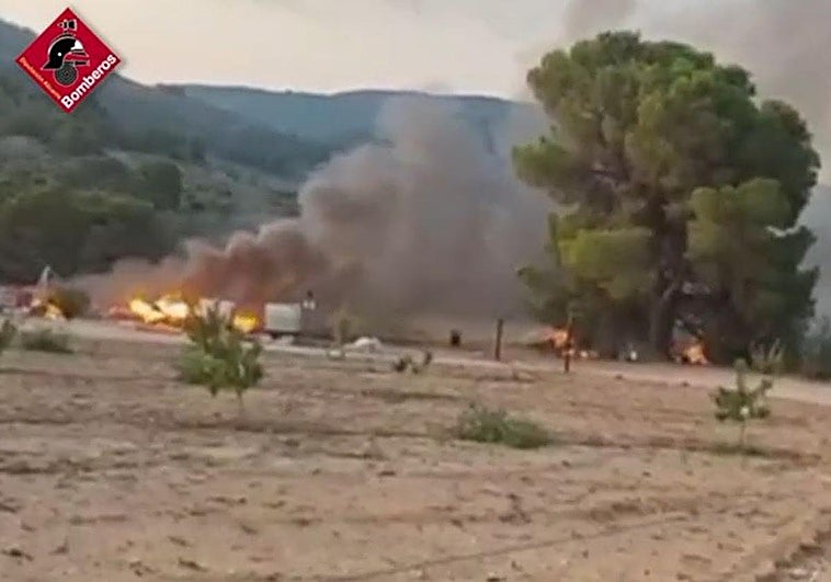 El fuego se ha registrado en el kilómetro 12 de la CV-780.