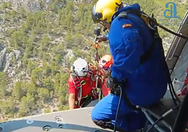 Hasta el lugar se movilizó un helicóptero de rescate Alpha 01.