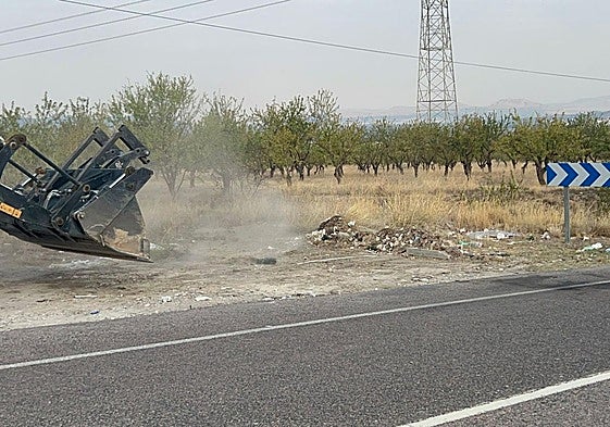 Tareas de limpieza en Villena