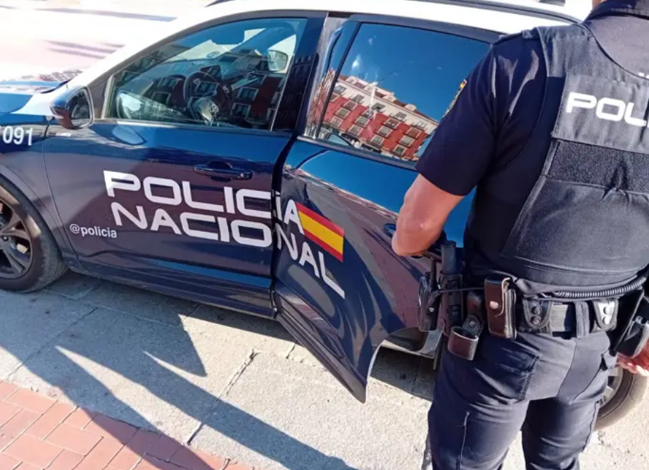 Imagen de archivo de una patrulla de la Policía Nacional.