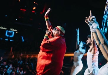 Alicante revive la magia de los años 2000 con King África y María Isabel en el festival Nostalgia Milenial