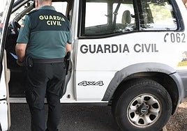 Coche patrulla de la Guardia Civil, en imagen de archivo.