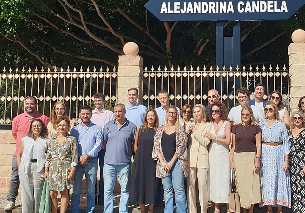 Imagen principal - Imagenes de archivo de actividades de la ADL. 