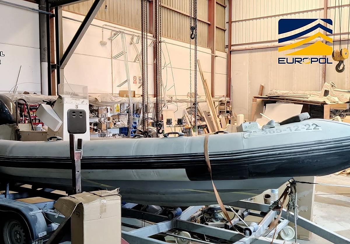 Embarcación de alta velocidad incautada por la Guardia Civil.