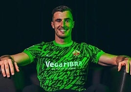 Ambos clubes han llegado a un acuerdo para la cesión del portero para la presente temporada.