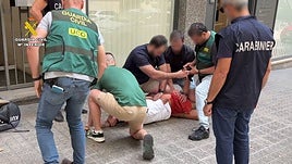 Arresto de un miembro de la mafia italiana.