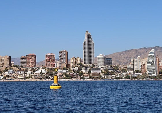 Horizonte urbano de Benidorm.