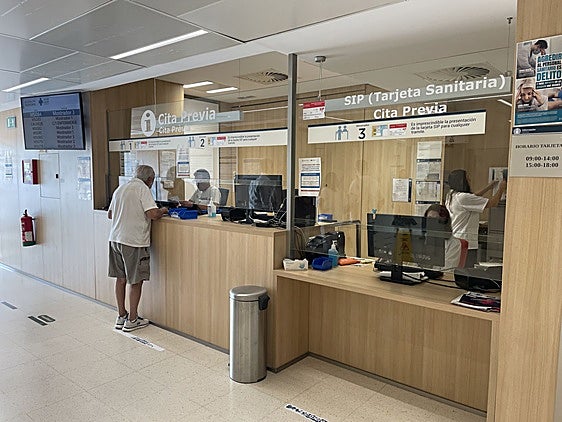 Los centros de salud mantendrán su horario habitual a partir de septiembre, al contrario de lo que estaba previsto.