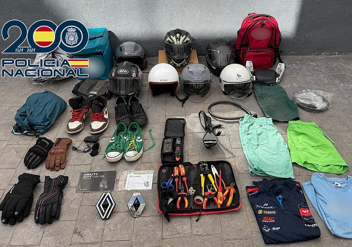 Objetos intervenidos en el domicilio de los detenidos.