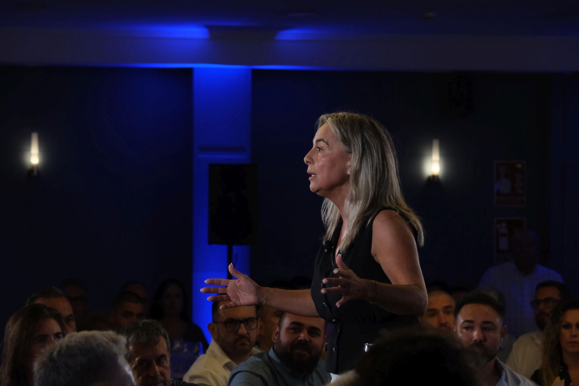 ¿Quién estuvo en el acto de Camps en Alicante?