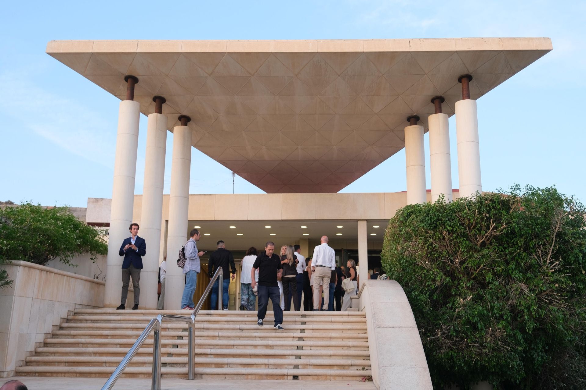 ¿Quién estuvo en el acto de Camps en Alicante?