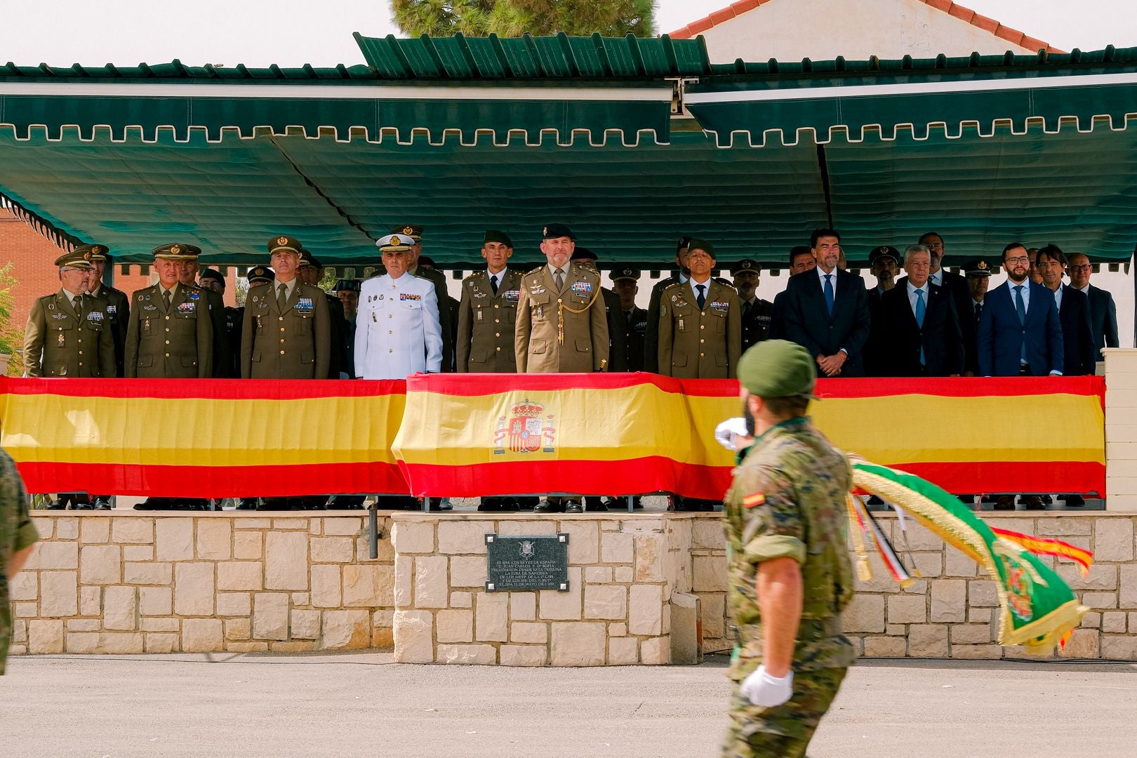 La toma de mando del nuevo líder del MOE, en imágenes