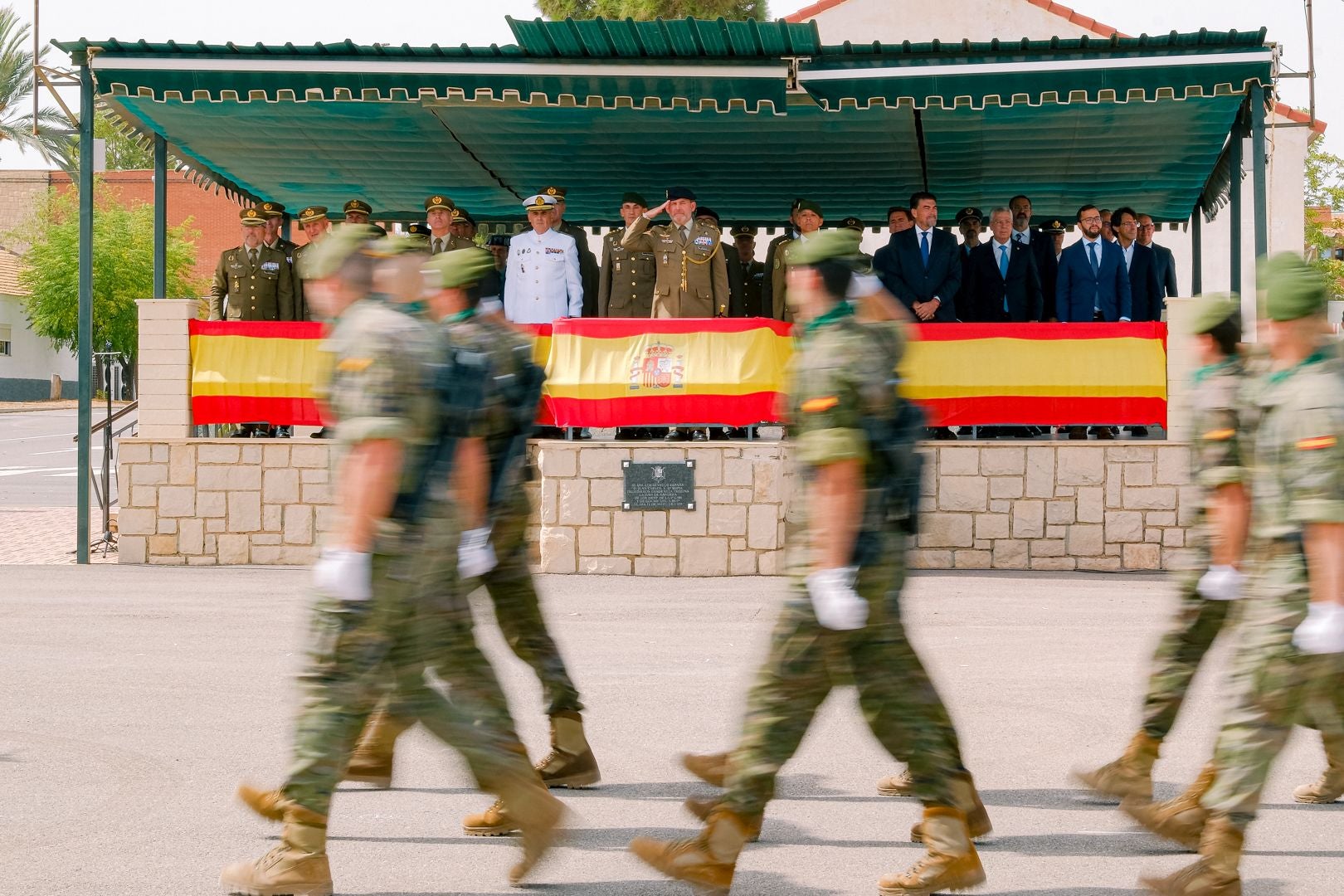 La toma de mando del nuevo líder del MOE, en imágenes