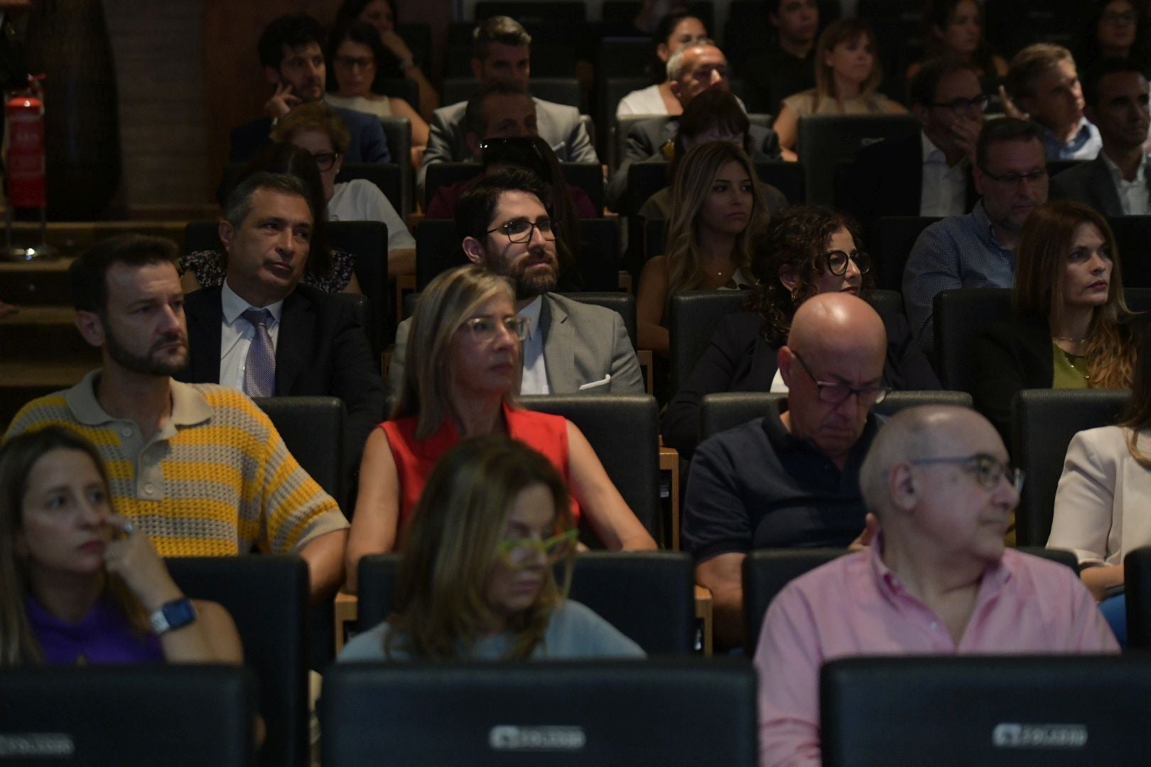 La jornada sobre absentismo laboral celebrada en Elche, en imágenes