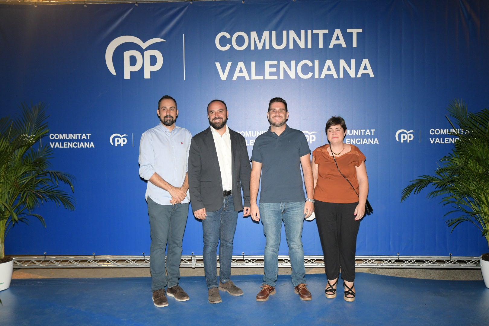 El PPCV cuelga el cartel de &#039;no hay billetes&#039; en el inicio de curso