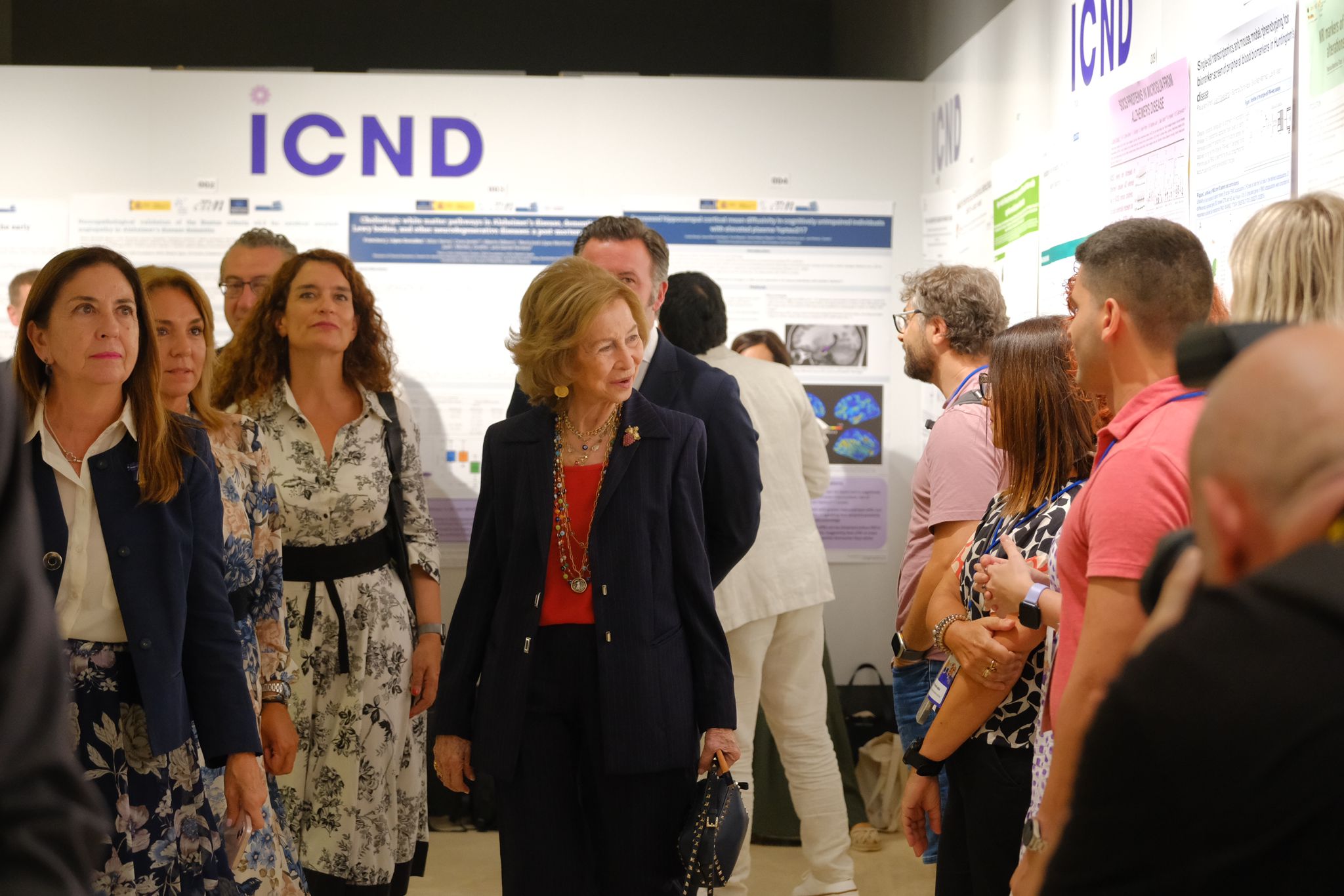 Elche se rinde ante Doña Sofía