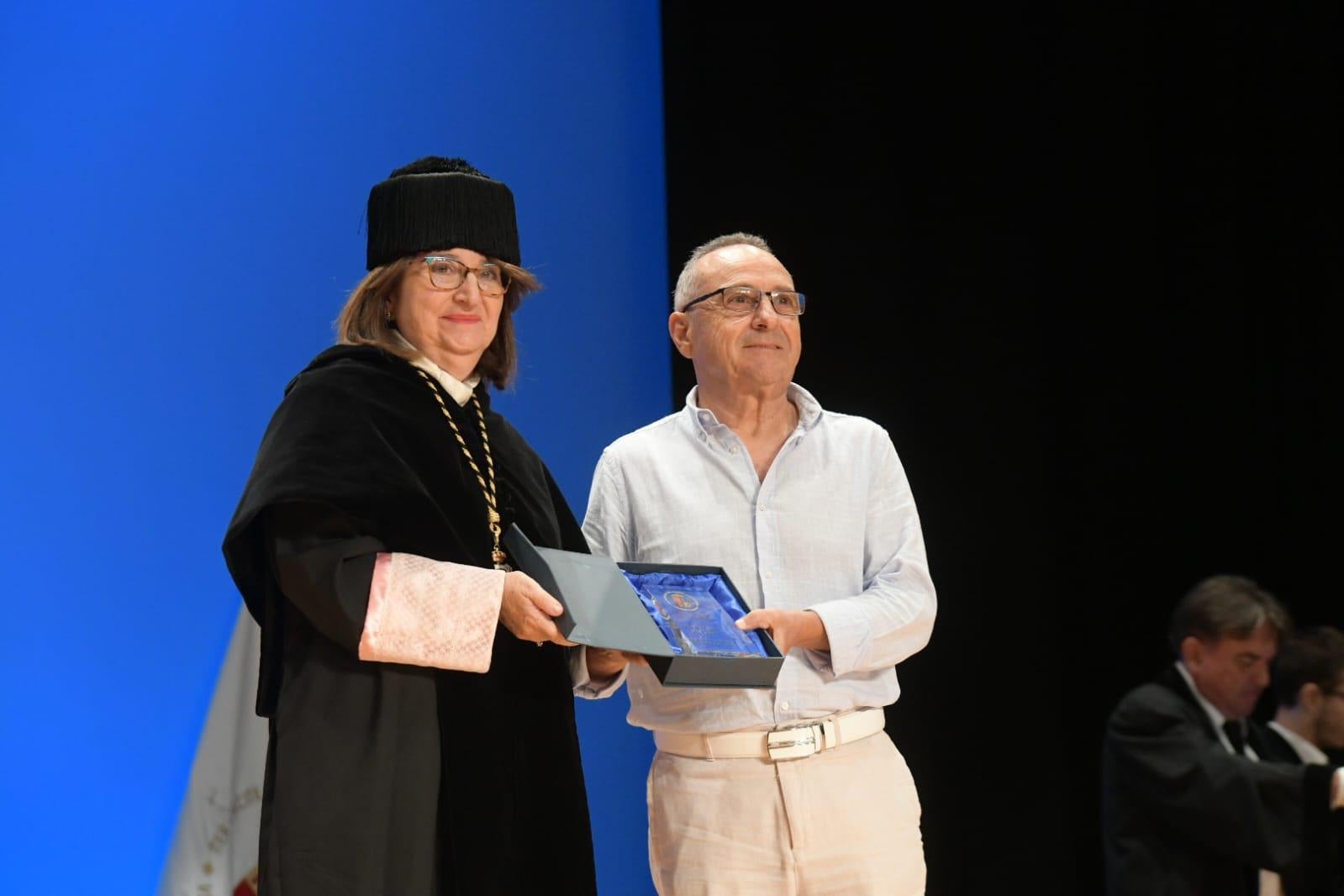 La apertura de curso en la Universidad de Alicante, foto a foto