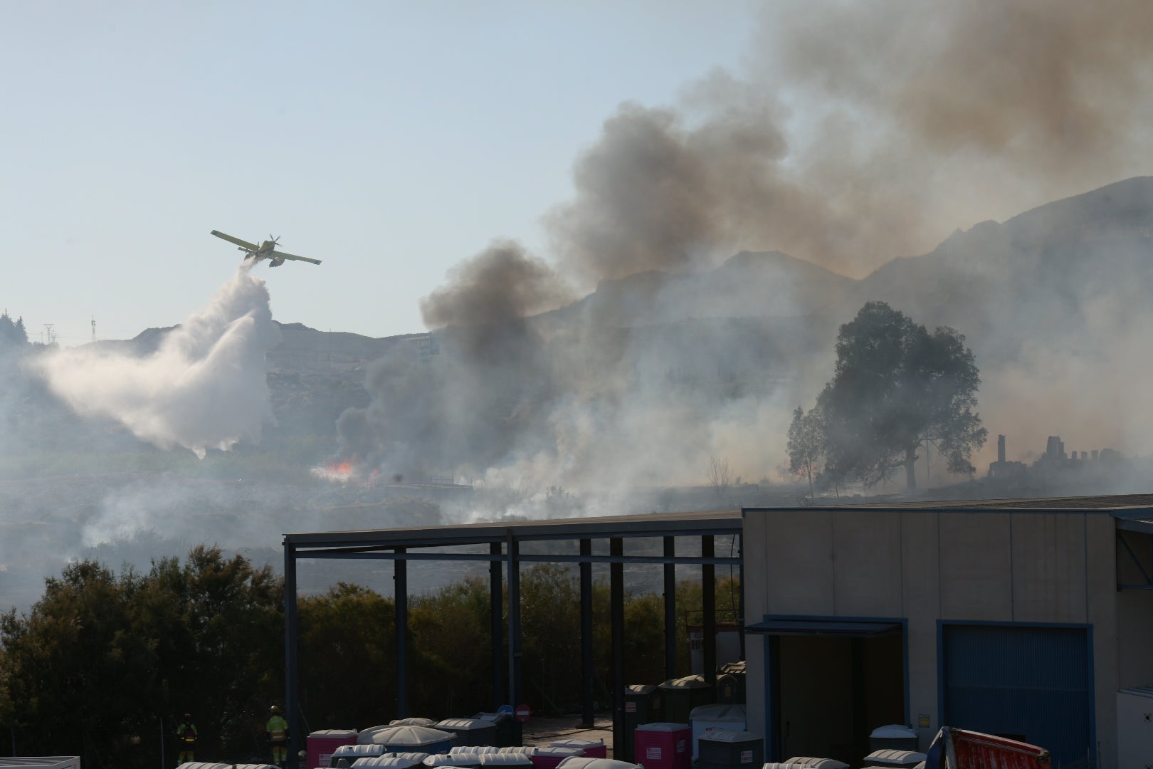 El incendio forestal de Alicante, en imágenes