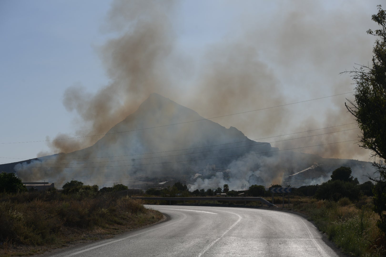 El incendio forestal de Alicante, en imágenes