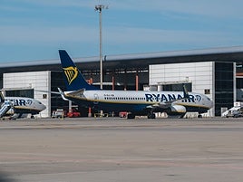 Avión de Ryanair en un