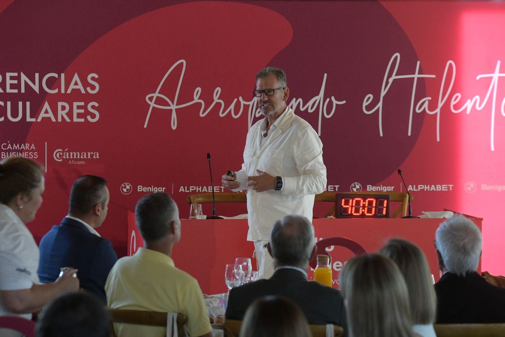 El miedo y el deber, lo que mueve a un Tedax cuando va a desactivar una bomba