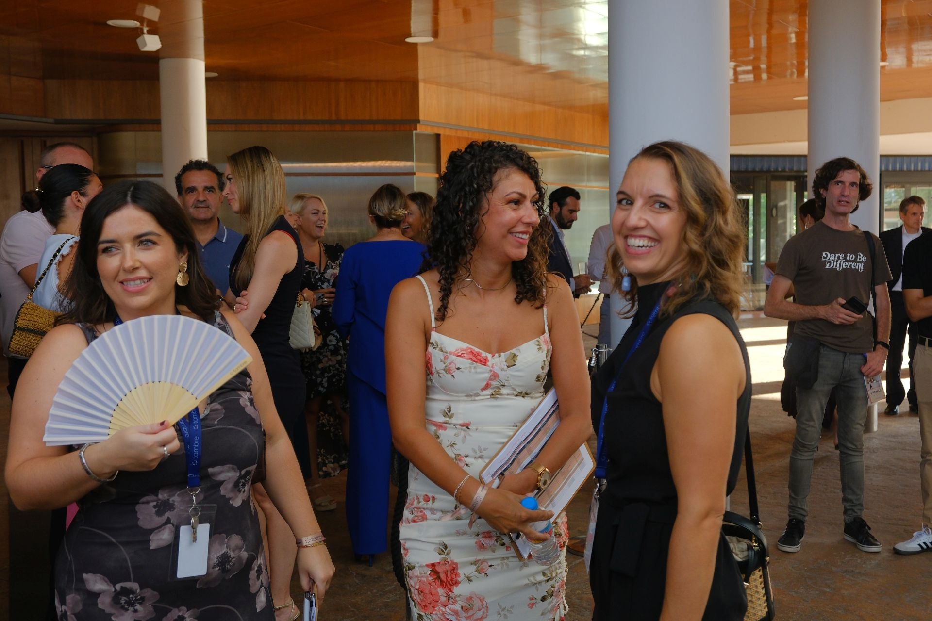 La clínica de fertilidad Tambre abre sus puertas en Alicante con una velada para recordar