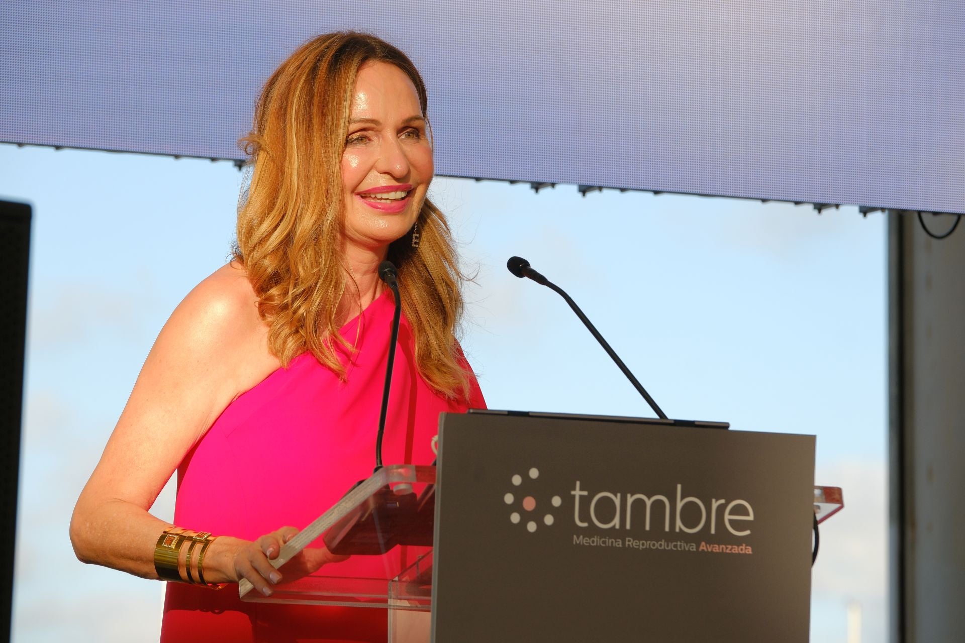 La clínica de fertilidad Tambre abre sus puertas en Alicante con una velada para recordar