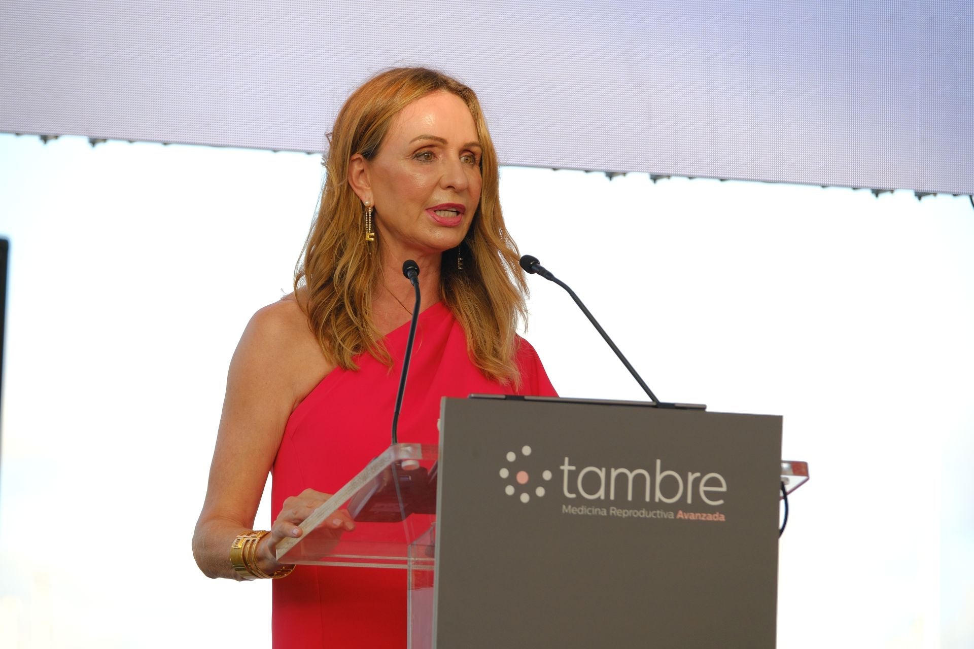 La clínica de fertilidad Tambre abre sus puertas en Alicante con una velada para recordar