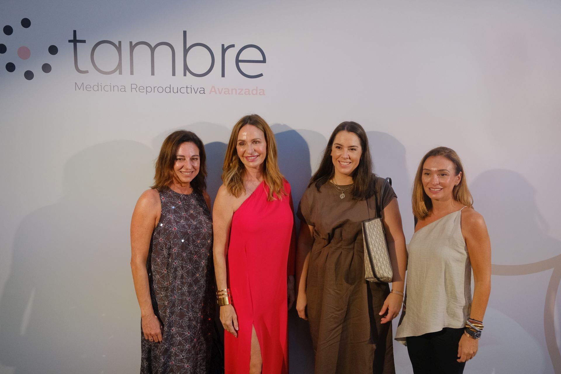 La clínica de fertilidad Tambre abre sus puertas en Alicante con una velada para recordar