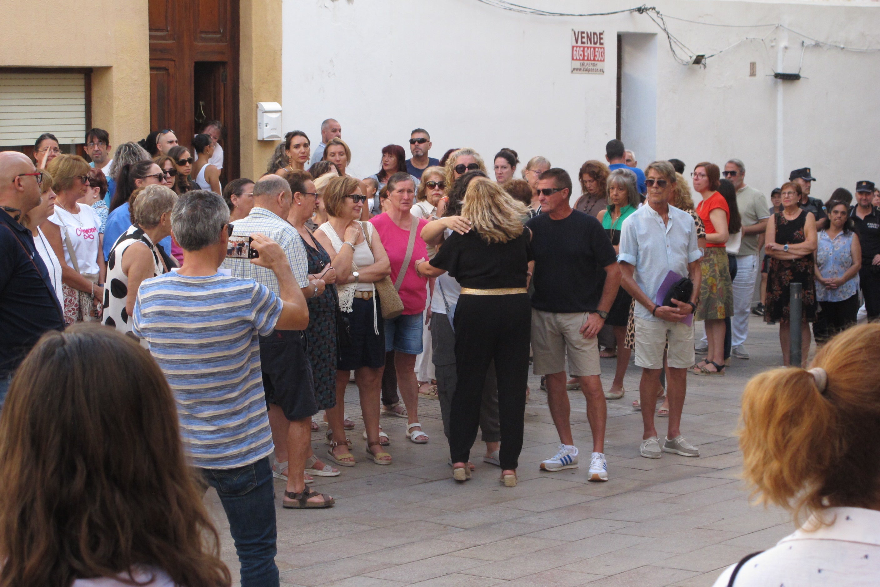 Calp muestra su dolor por la muerte de las pequeñas Sofía y Sahily Marcela
