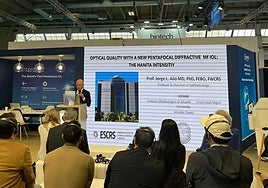 El doctor Jorge Alió en el Congreso de la ESCRS.