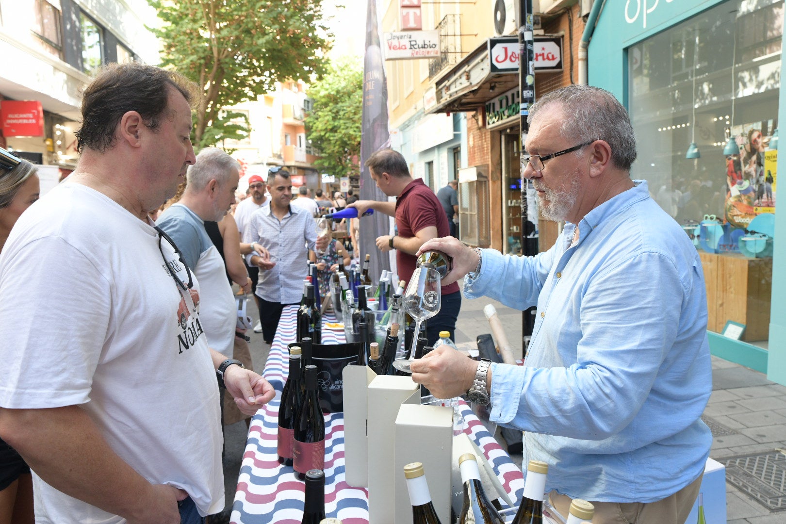 La fiesta del vino en Alicante, en imágenes