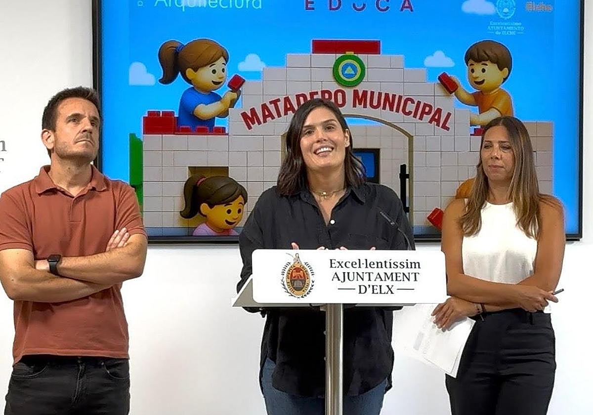 Niños y niñas podrán construir su propia versión de la ciudad en el taller 'Elche en piezas', dentro de la Semana de la Arquitectura.