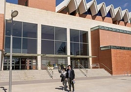 La UMH impulsa proyectos de inclusión y nutrición deportiva, como el que acompaña la expedición al Manaslu.