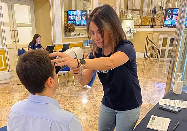 Revisión ocular de Vissum Grupo Miranza en el Teatro Principal de Alicante.