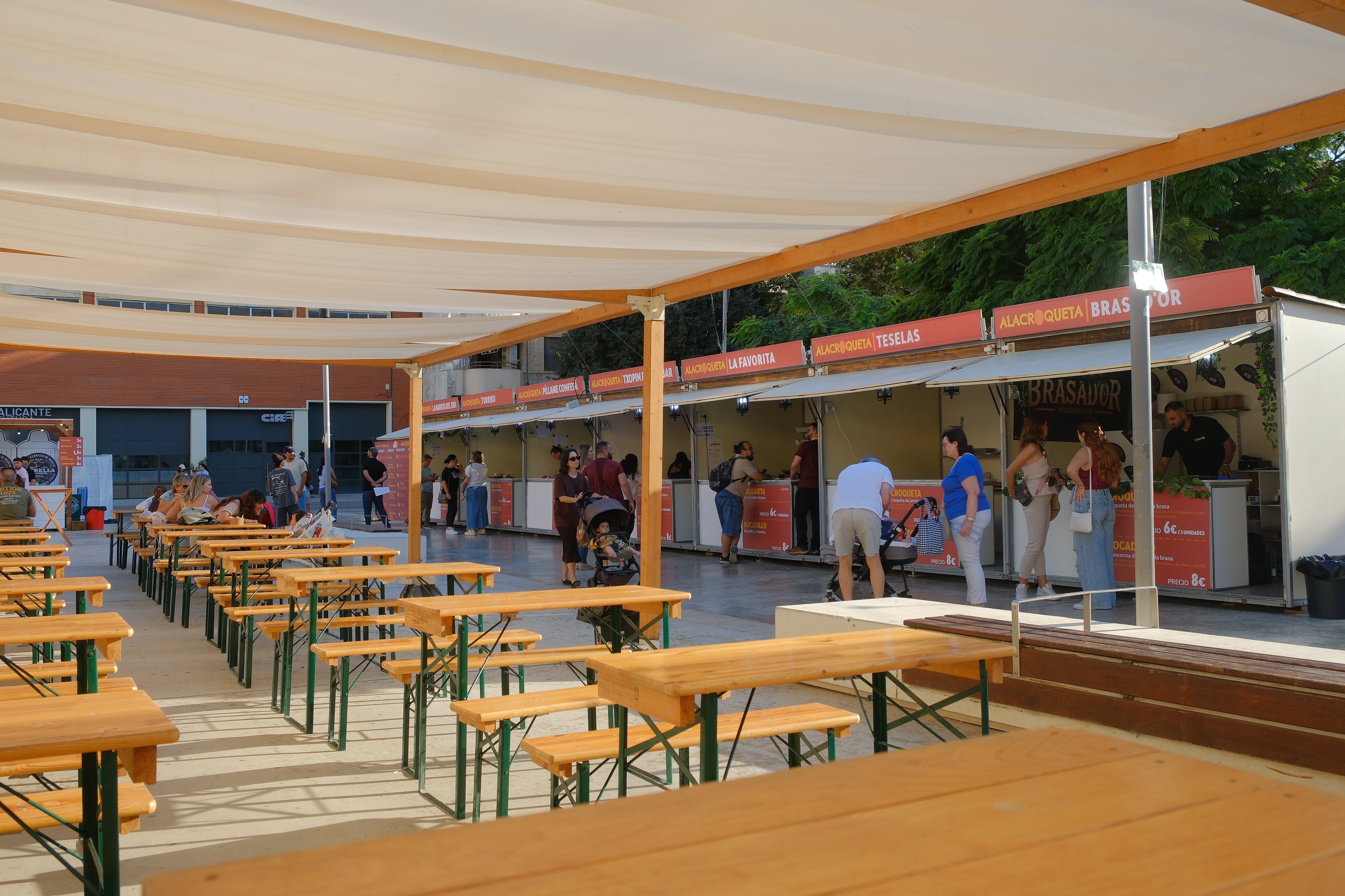 Alicante sucumbe a la fiebre por las croquetas