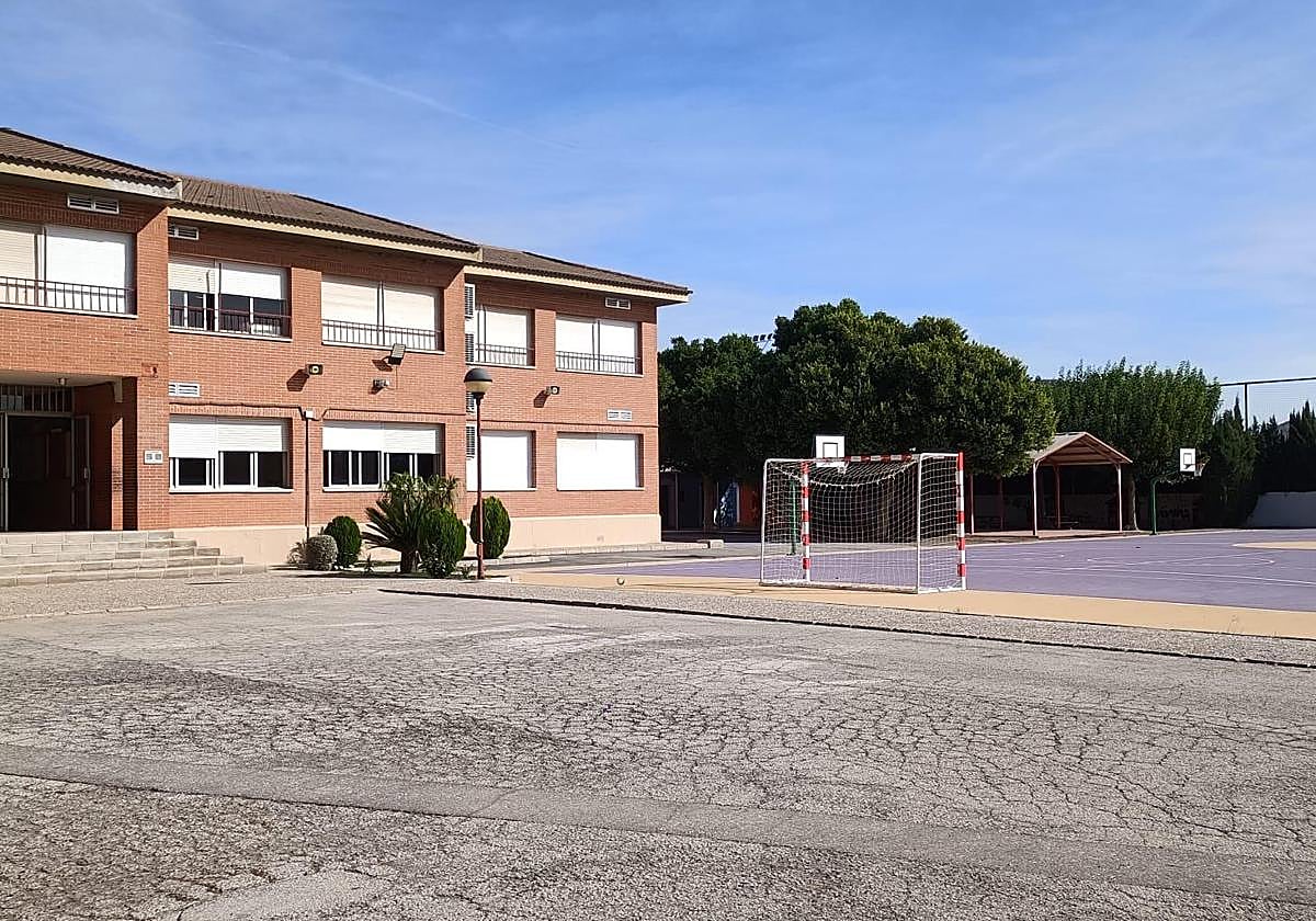 Patio de un colegio de Orihuela.