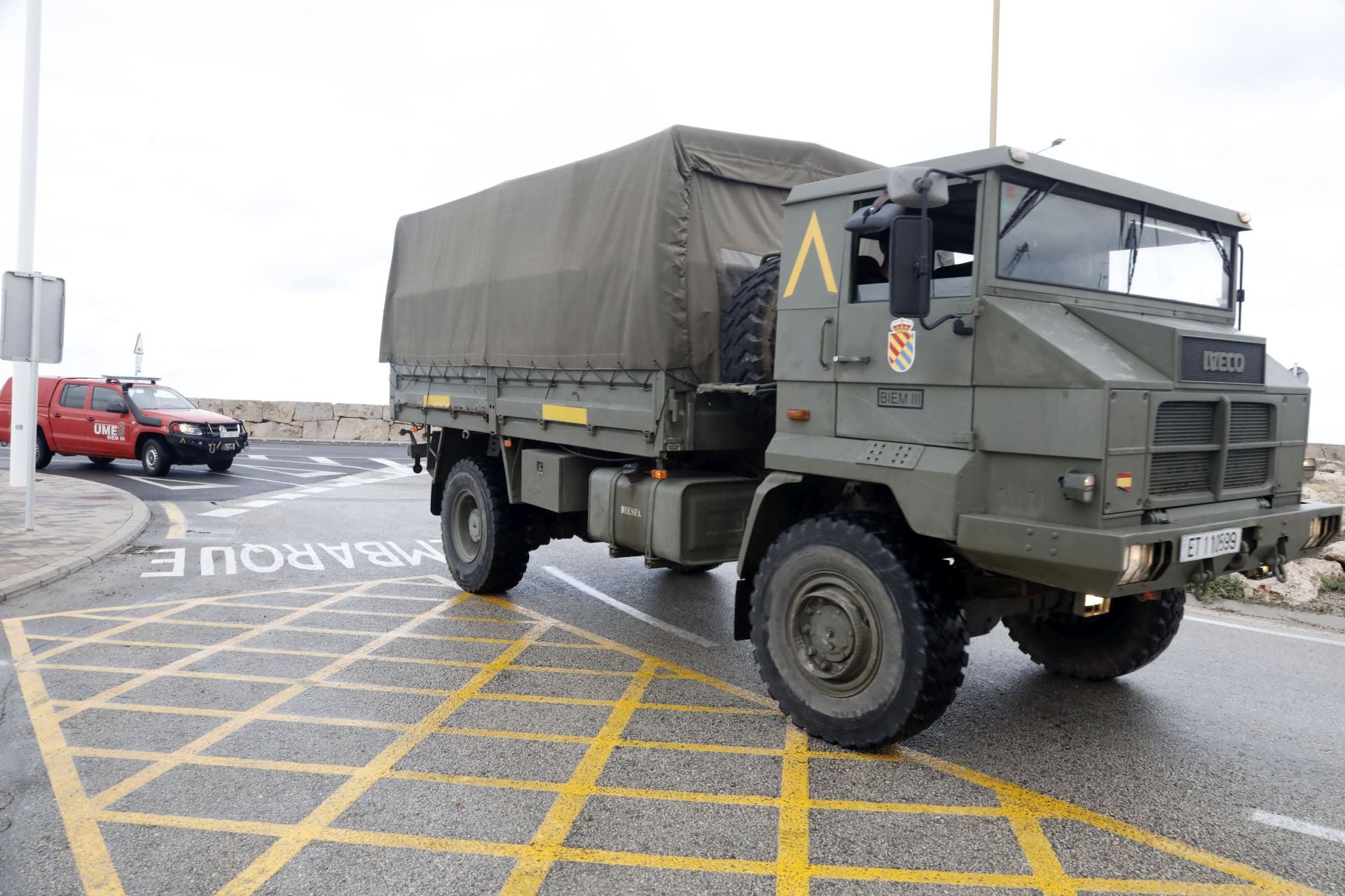 La UME embarca en el norte de Alicante rumbo a Ibiza para afrontar las graves inundaciones