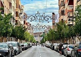 Alumbrado con motivo de las fiestas en El Campello.