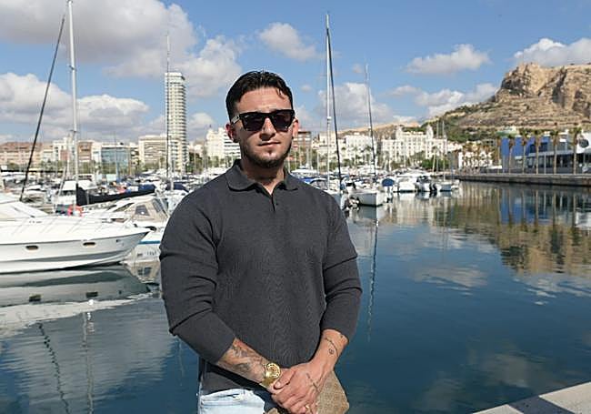 Alberto, el vigilante de seguridad.