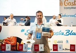 El ganador del III Concurso Profesional de Caldo con Pelotas.